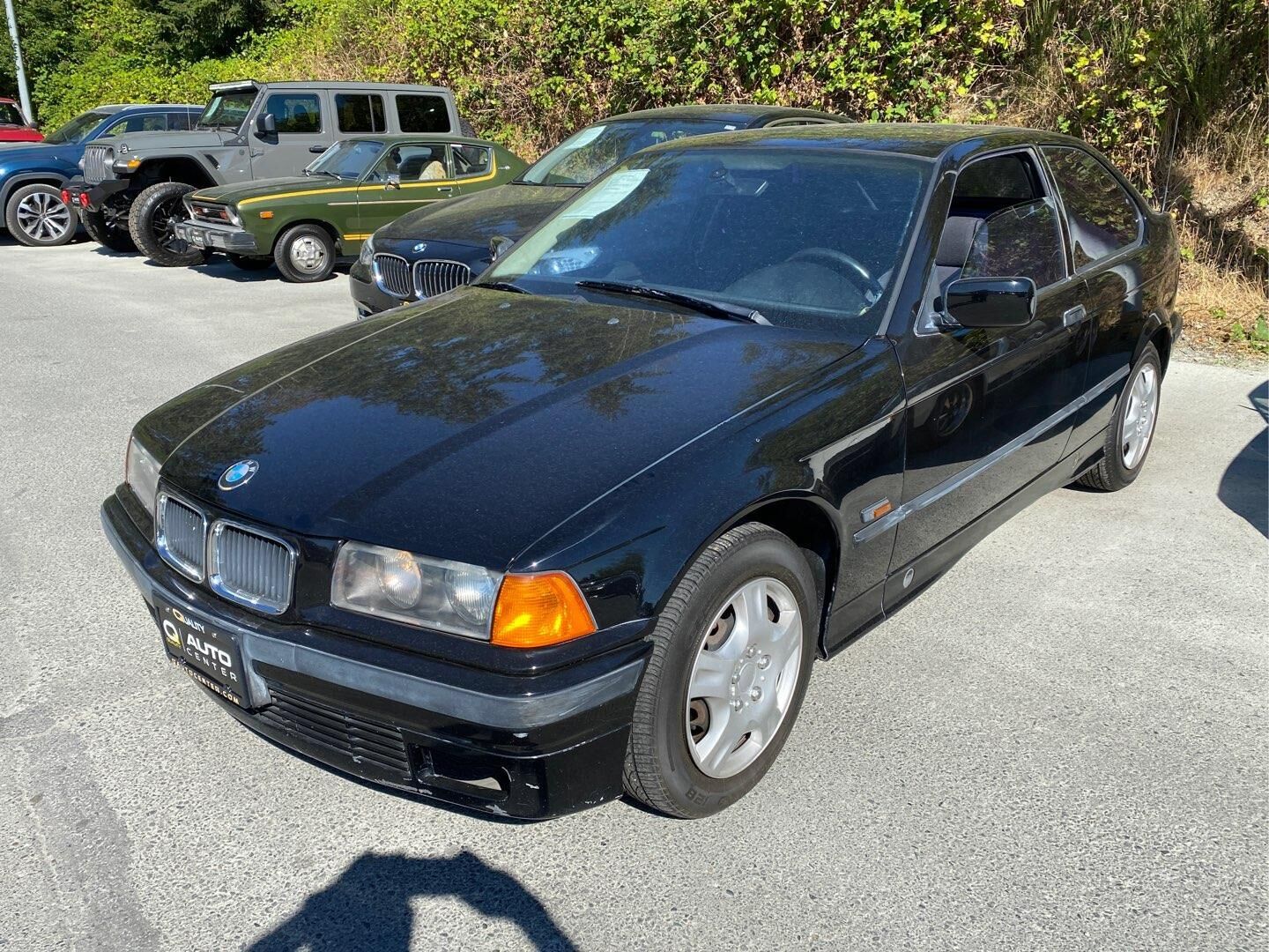 BMW 318ti