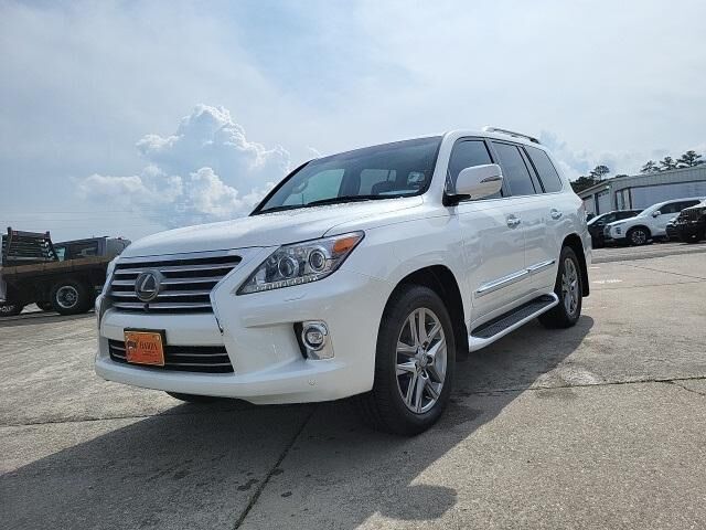 Lexus LX
