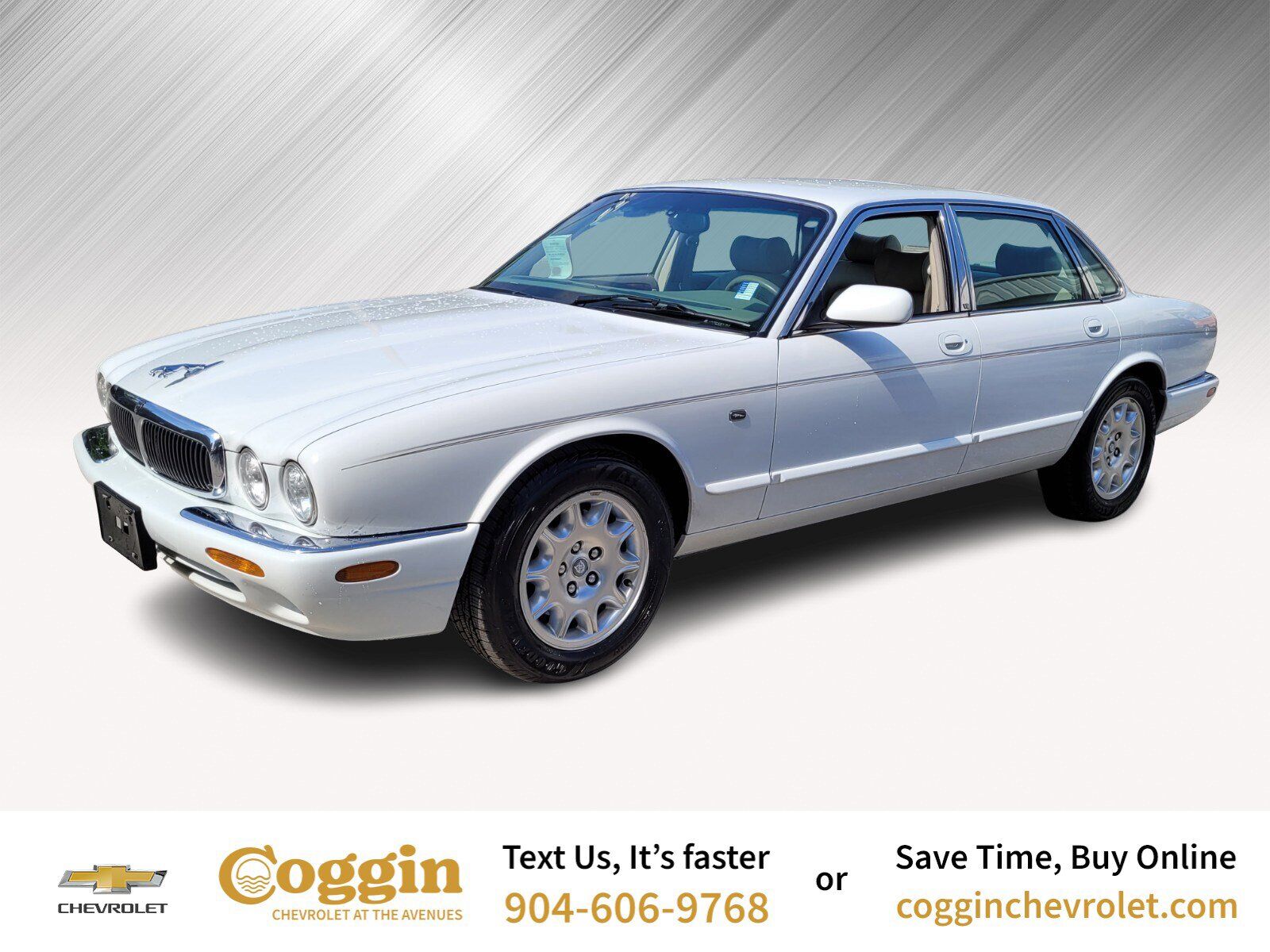 Jaguar XJ8