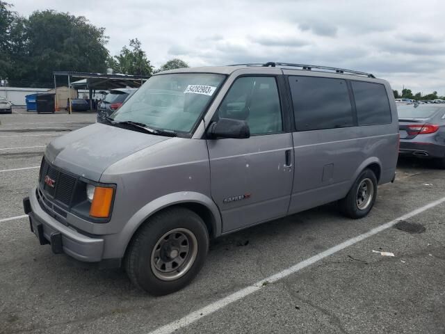 GMC Safari