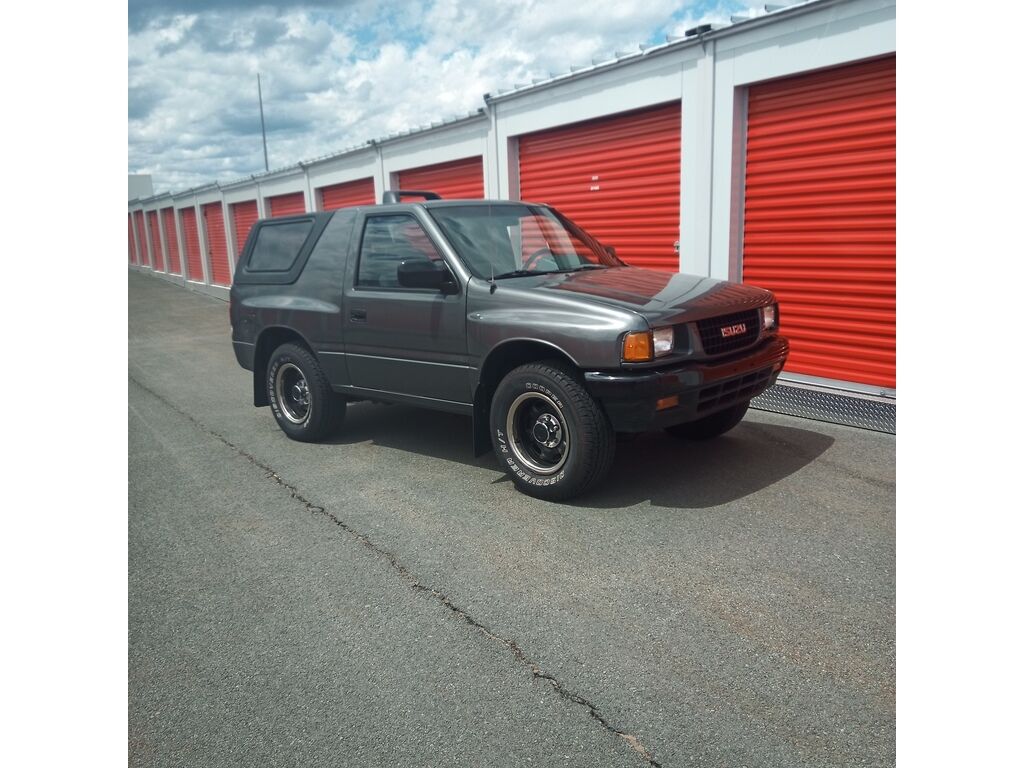 Isuzu Amigo
