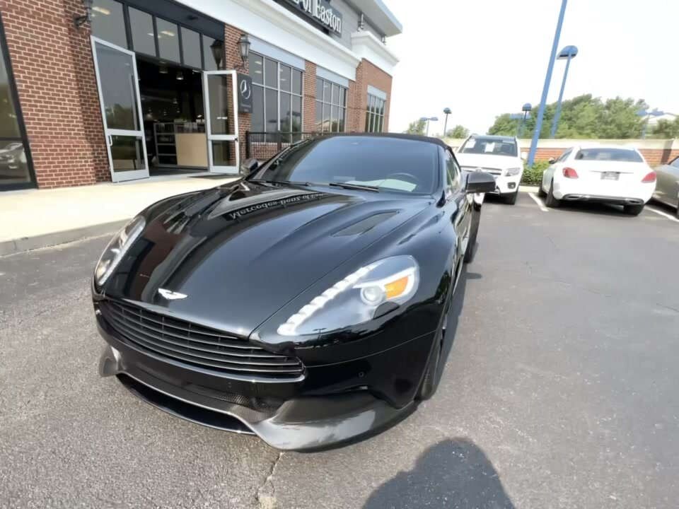 Aston Martin Vanquish