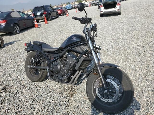 Honda CMX500 (Rebel500)
