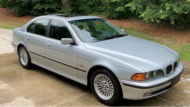 BMW 540i