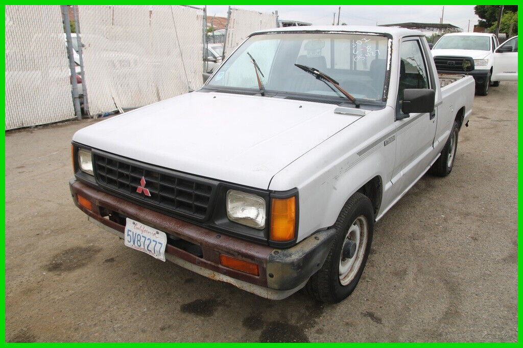 Mitsubishi Mighty Max