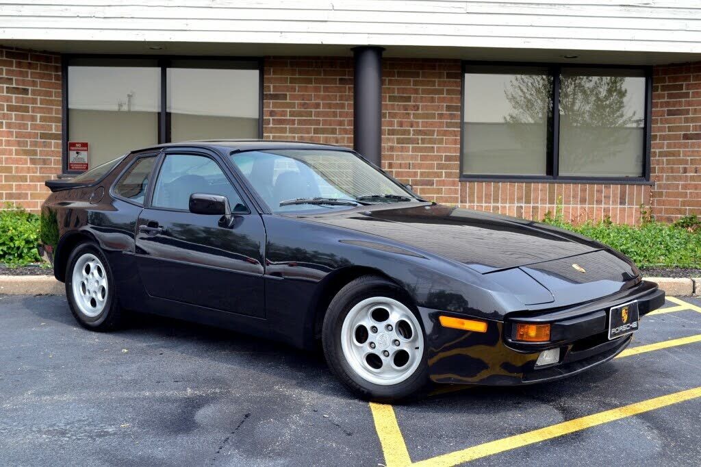 PORSCHE