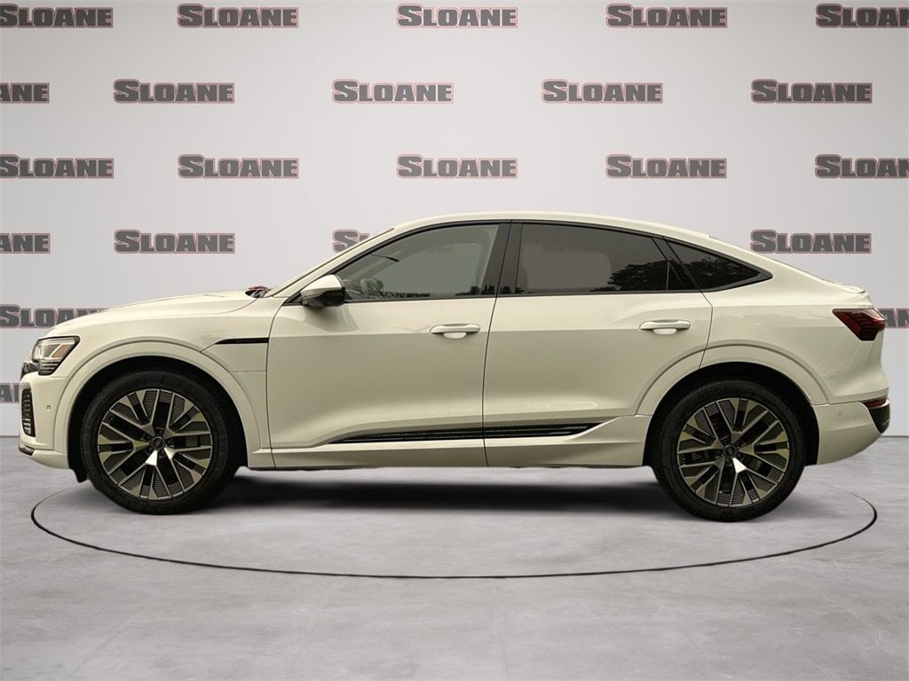 2024 Audi Q8