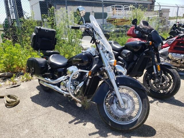 Honda VT750 (Shadow Aero)
