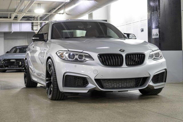 BMW M235i