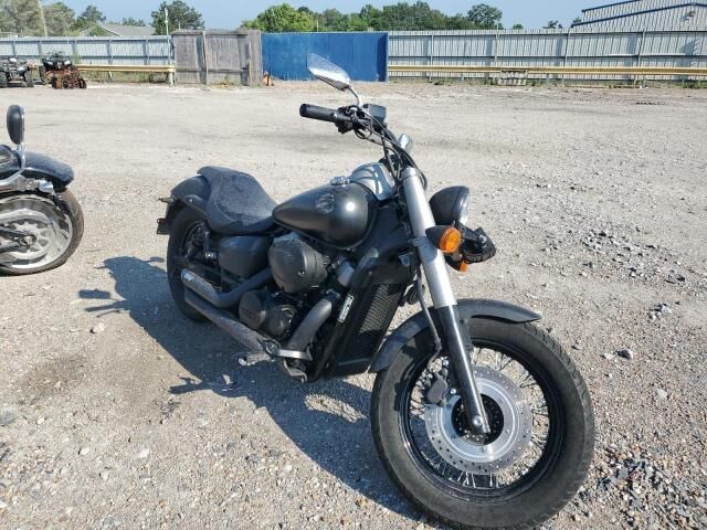 Honda VT750 (Shadow Phantom)