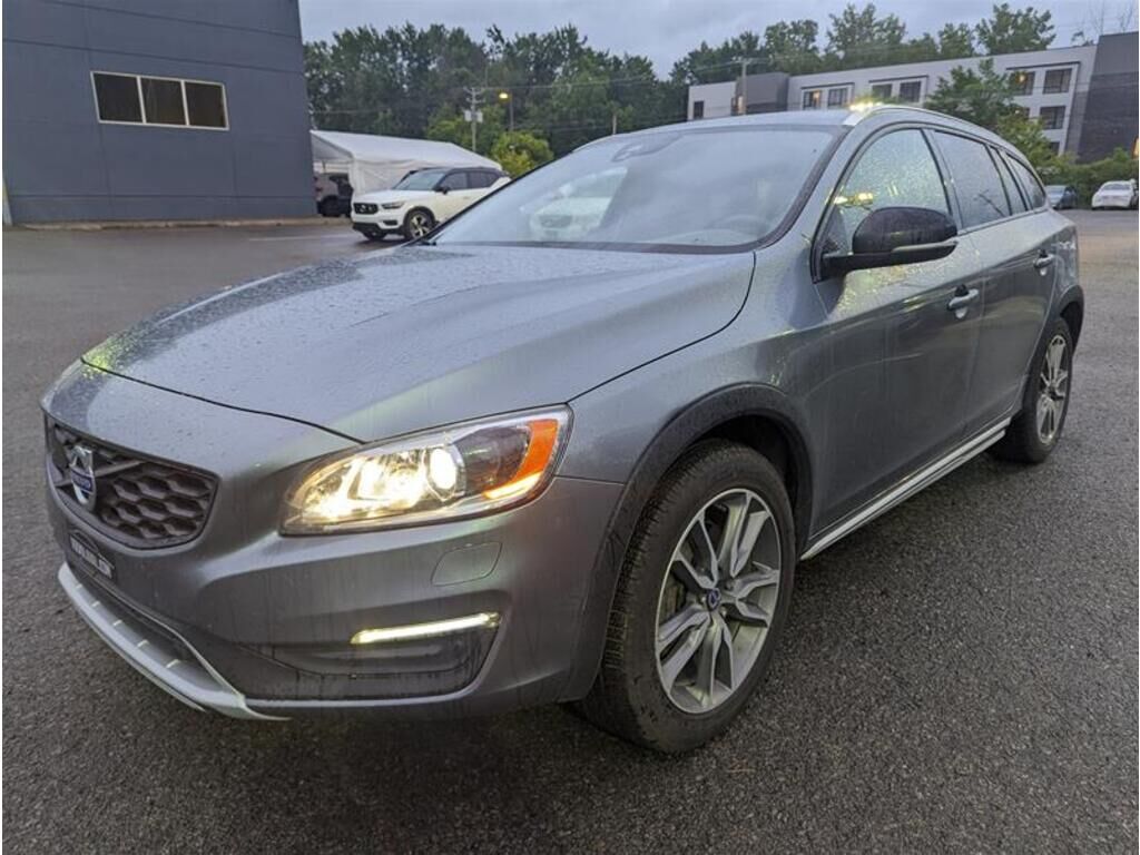 Volvo V60CC