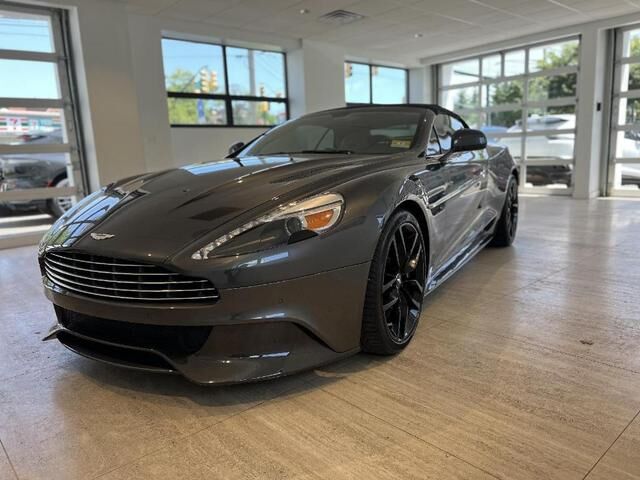 Aston Martin Vanquish