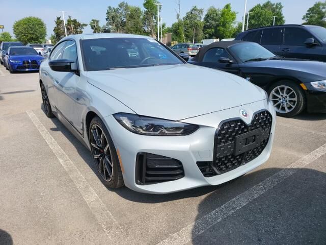 2023 BMW M440i