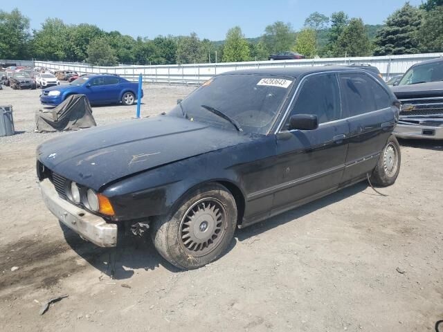 BMW 525i