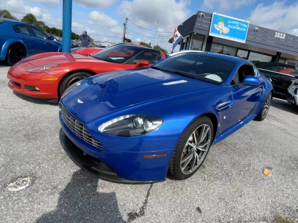 Aston Martin V8 Vantage