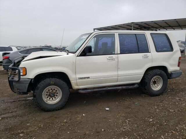 Isuzu Trooper