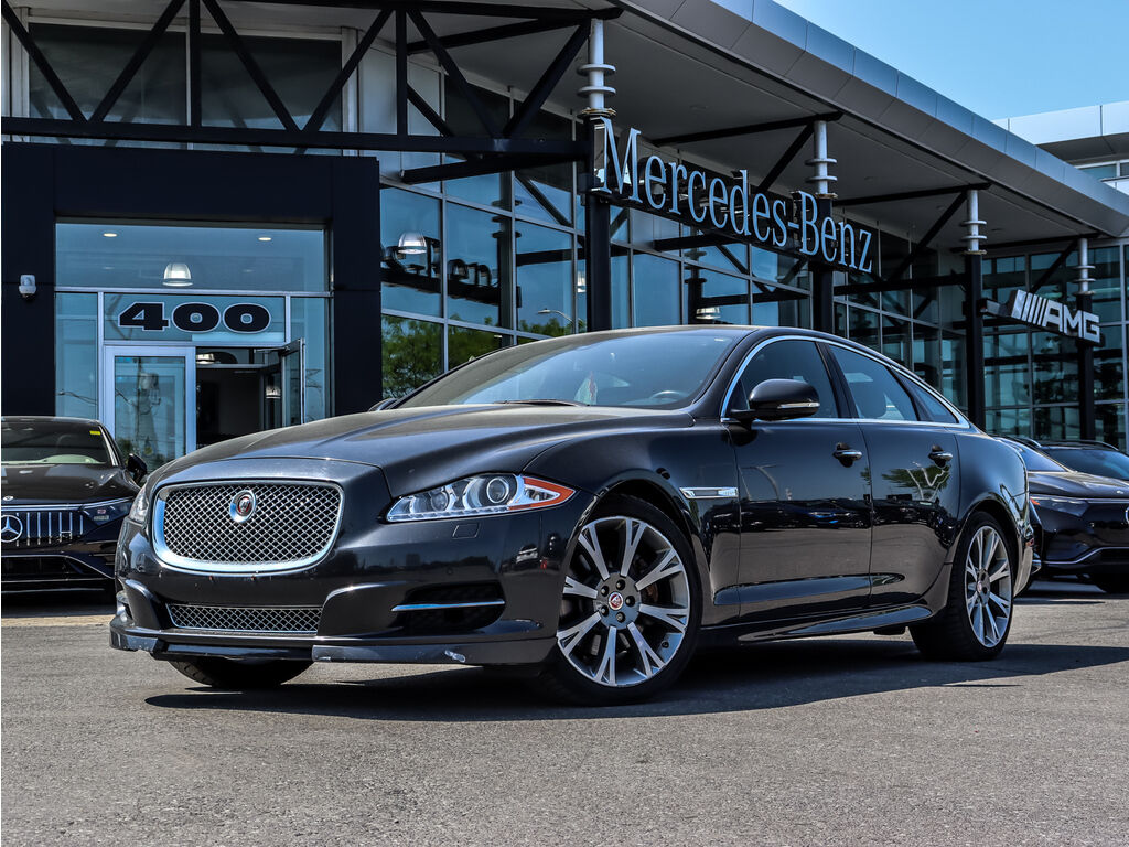 Jaguar XJ