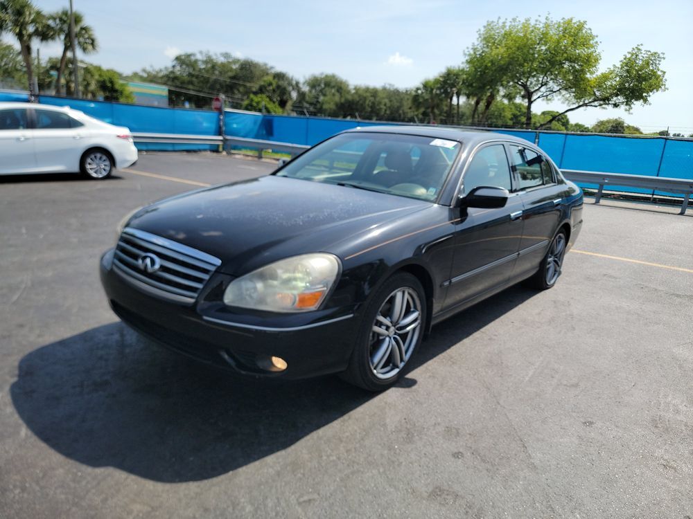 Infiniti Q45