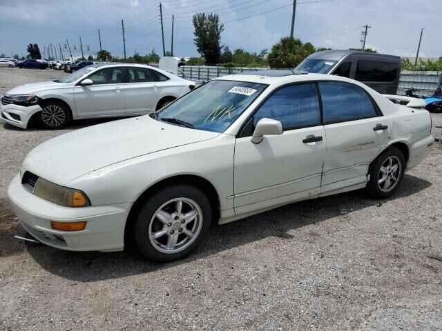 Mitsubishi Diamante