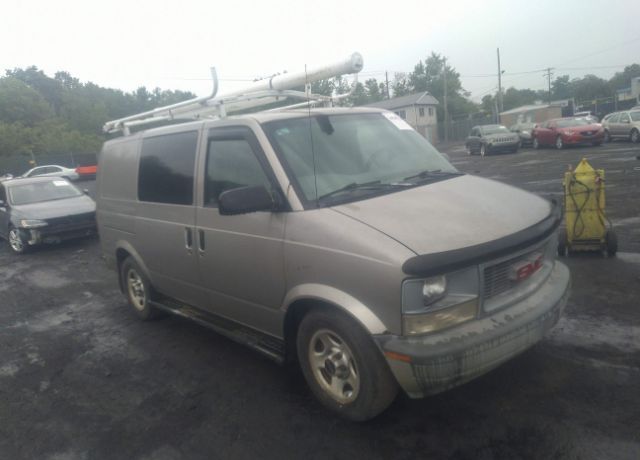 GMC Safari