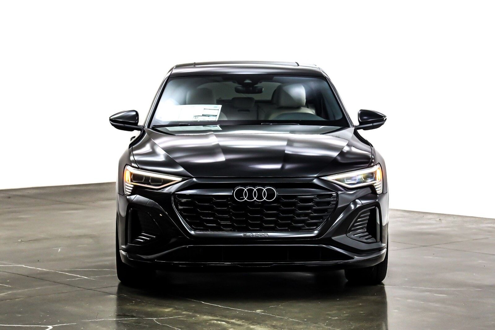 2024 Audi Q8