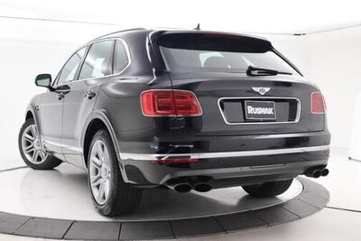 2019 BENTLEY Bentayga - License Plate