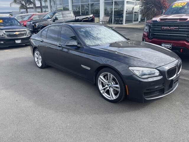 2013 BMW 750i / ALPINA B7
