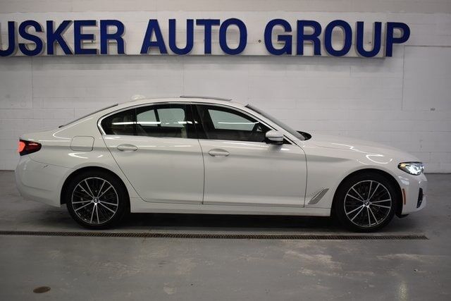 2023 BMW 530i