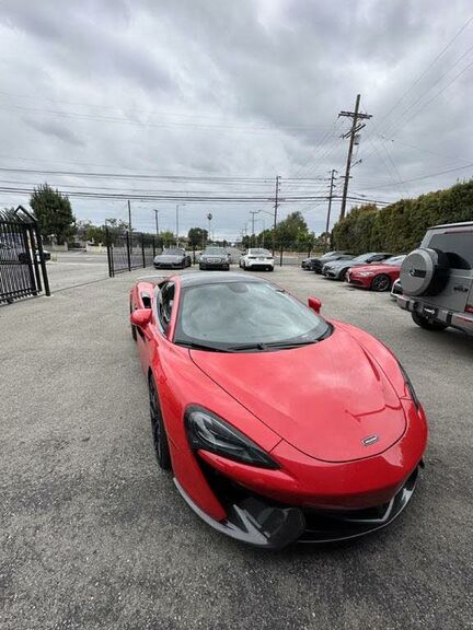 McLaren 570S