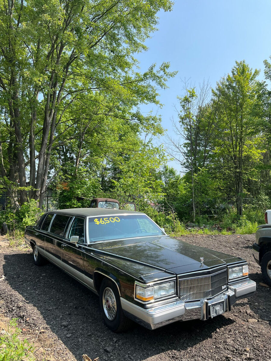 Cadillac Brougham