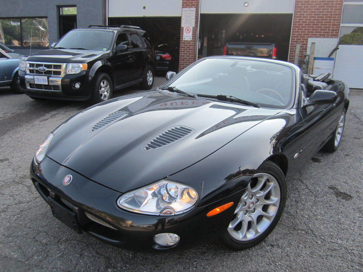 Jaguar XKR