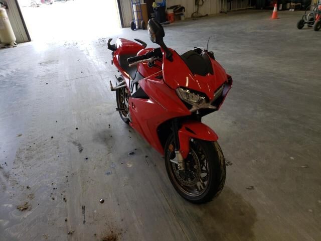 Honda VFR800F (INTERCEPTOR)