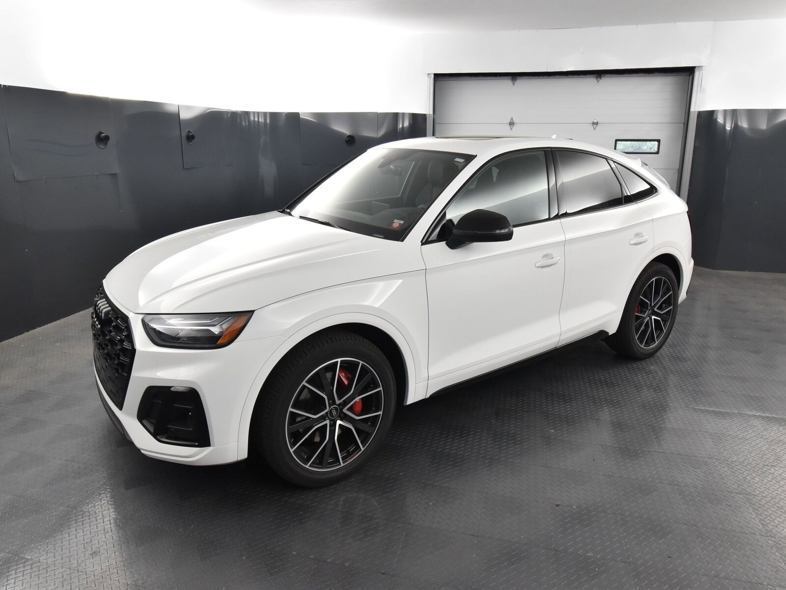 2023 Audi SQ5