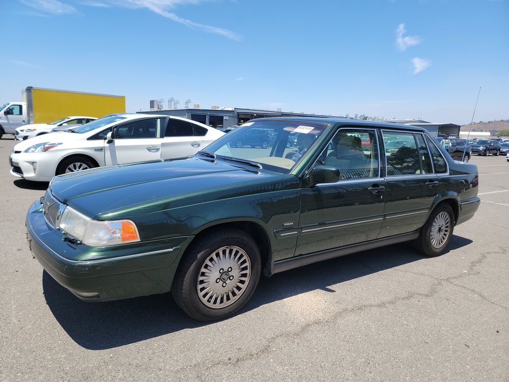 Volvo S90