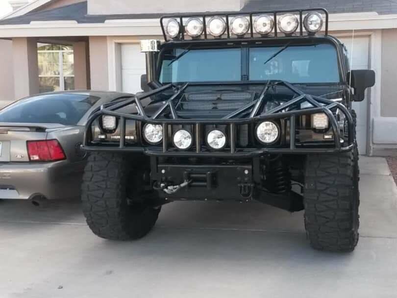 HUMMER H1