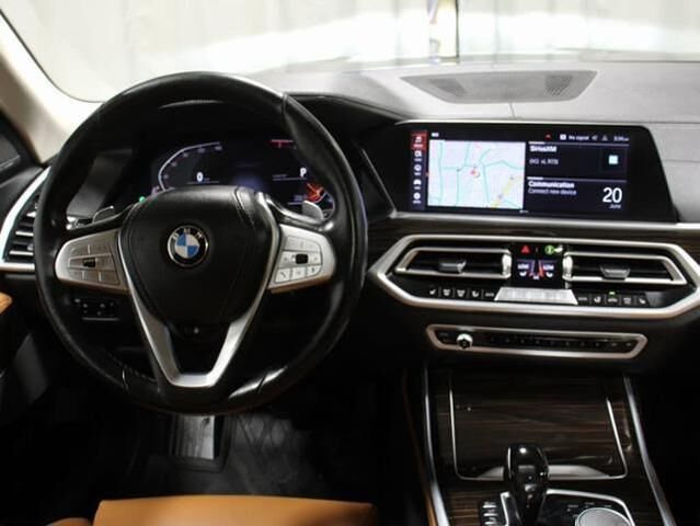 2020 BMW X7