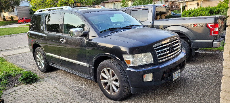 Infiniti QX56