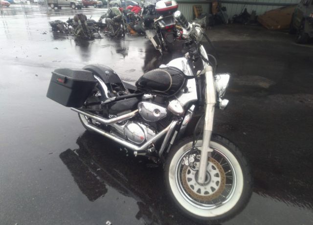 Suzuki VL800K