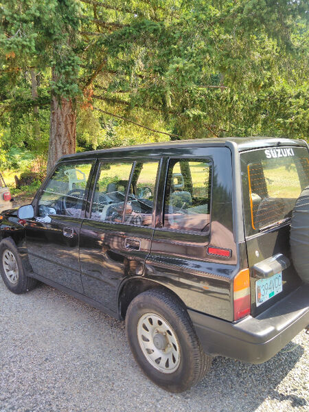 Suzuki Sidekick