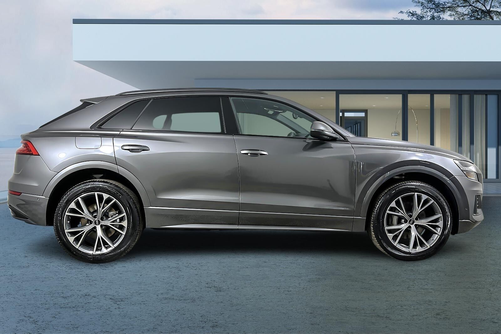 2023 Audi Q8