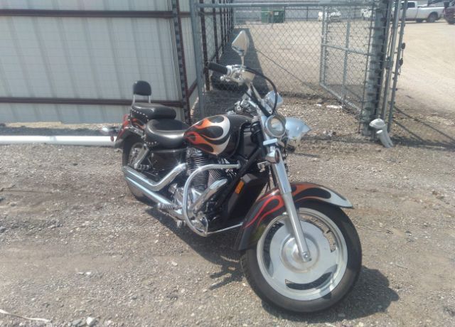 Honda VT1100C2 (SHADOW SABRE)