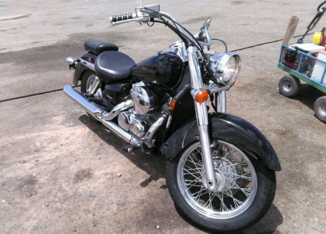 Honda VT750 (Shadow Aero)