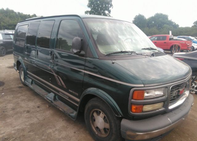 GMC Savana