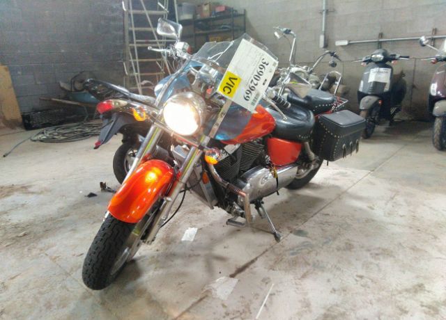 Honda VT1100C2 (SHADOW SABRE)