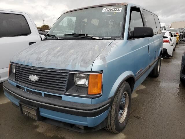 Chevrolet Astro Van