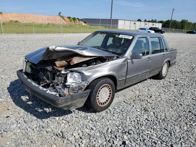 Volvo 760 Series
