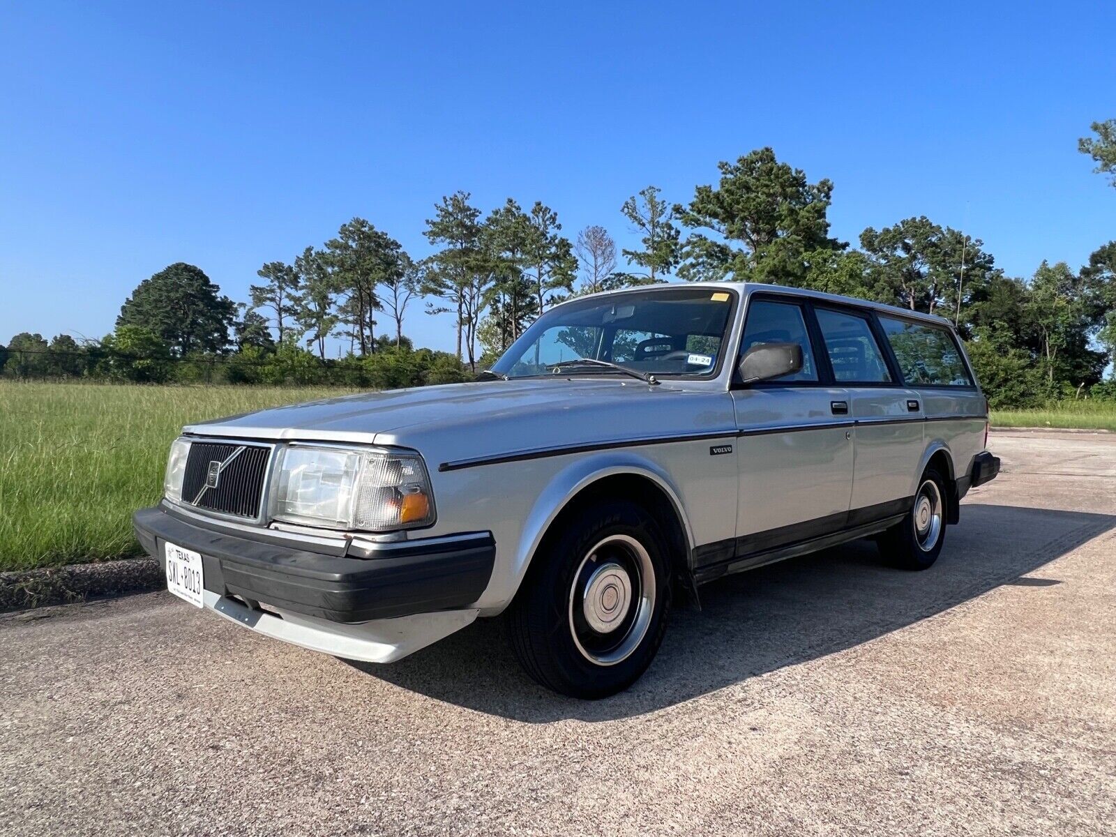Volvo 240 Series