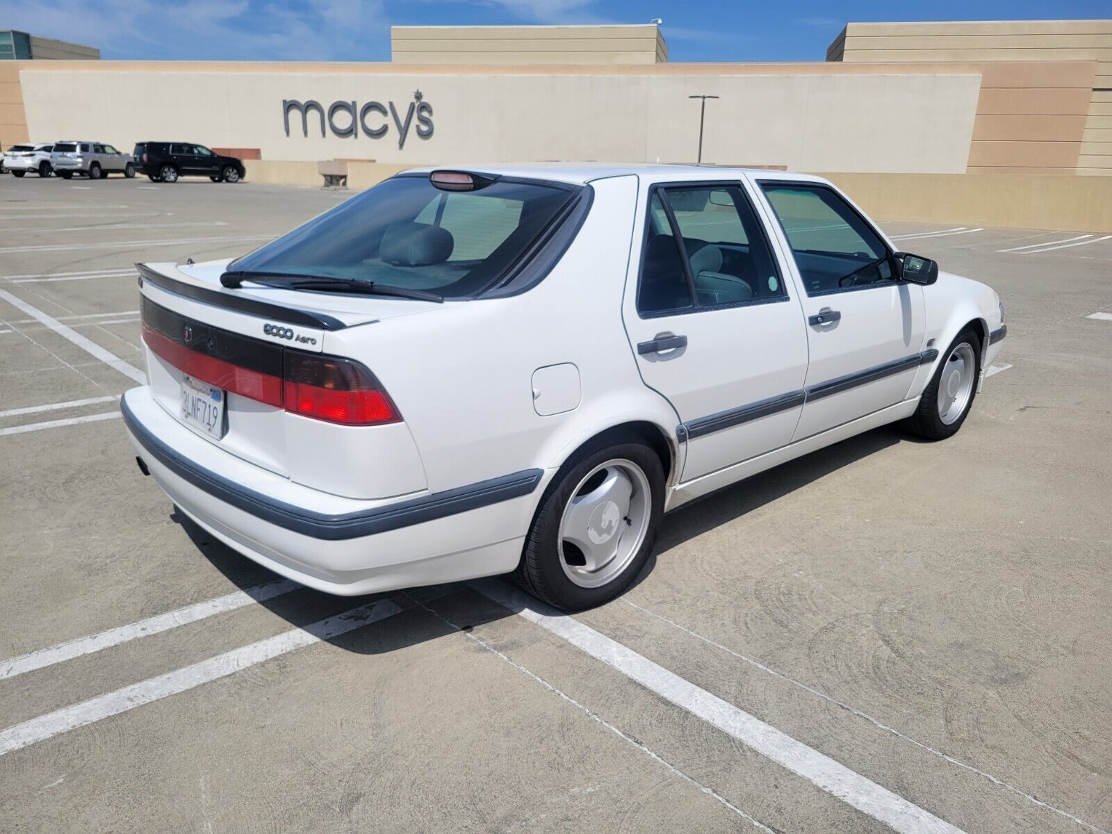 Saab 9000