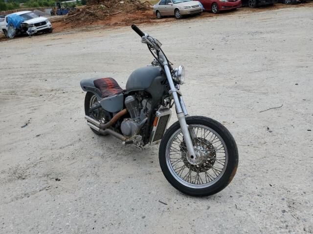 Honda VT600C (SHADOW VLX)