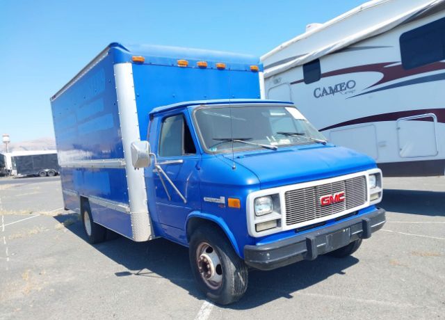GMC Cutaway Van